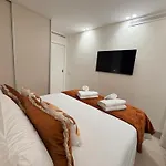 Valpiloft Apartment *